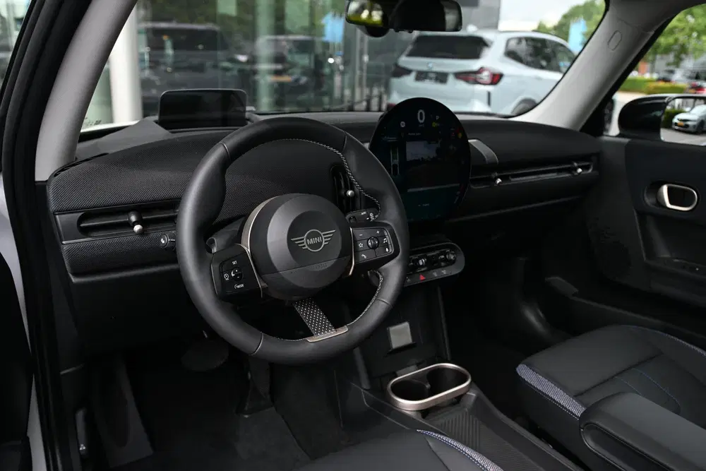 Mini Hatchback Cooper C Automaat uit 2026, foto 6