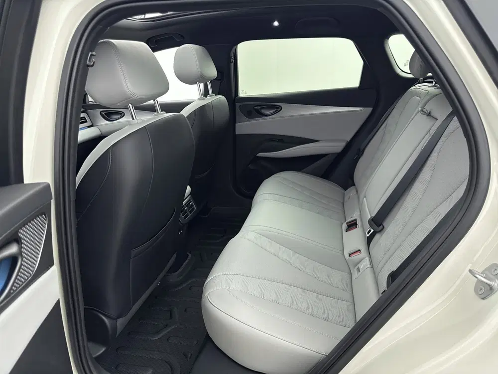 BYD Seal 6 1.5 DM-i Comfort uit 2026, foto 5