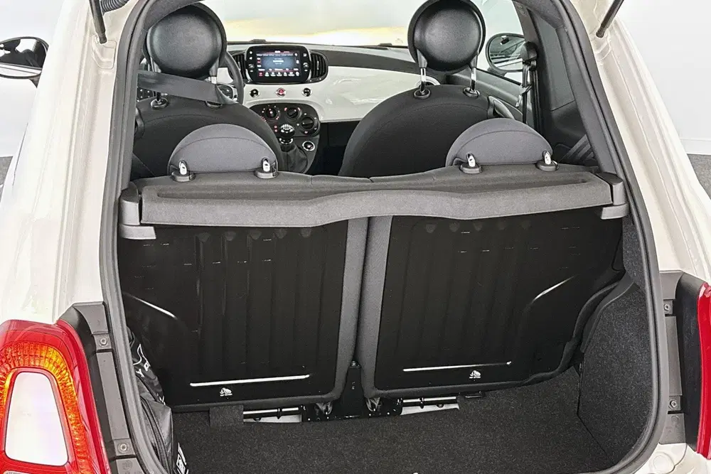 Fiat 500 1.0 Hybrid Dolcevita Panoramadak Apple Car uit 2024, foto 10