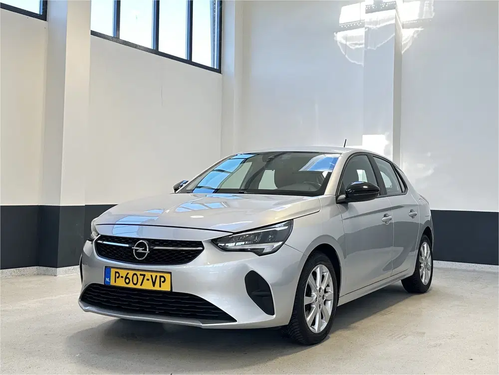 Opel Corsa 1.2 Edition Automaat uit 2022, foto 2