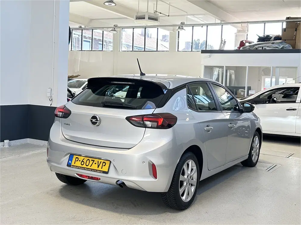 Opel Corsa 1.2 Edition Automaat uit 2022, foto 6
