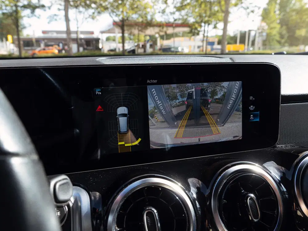 Mercedes-Benz GLB 180 Premium Plus uit 2022, foto 15