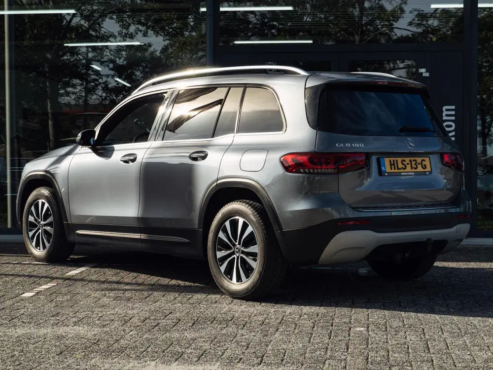 Mercedes-Benz GLB 180 Premium Plus uit 2022, foto 7
