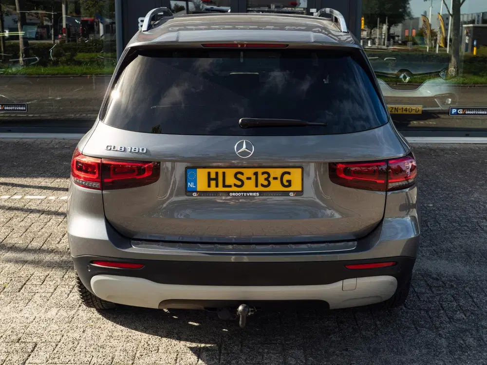 Mercedes-Benz GLB 180 Premium Plus uit 2022, foto 9