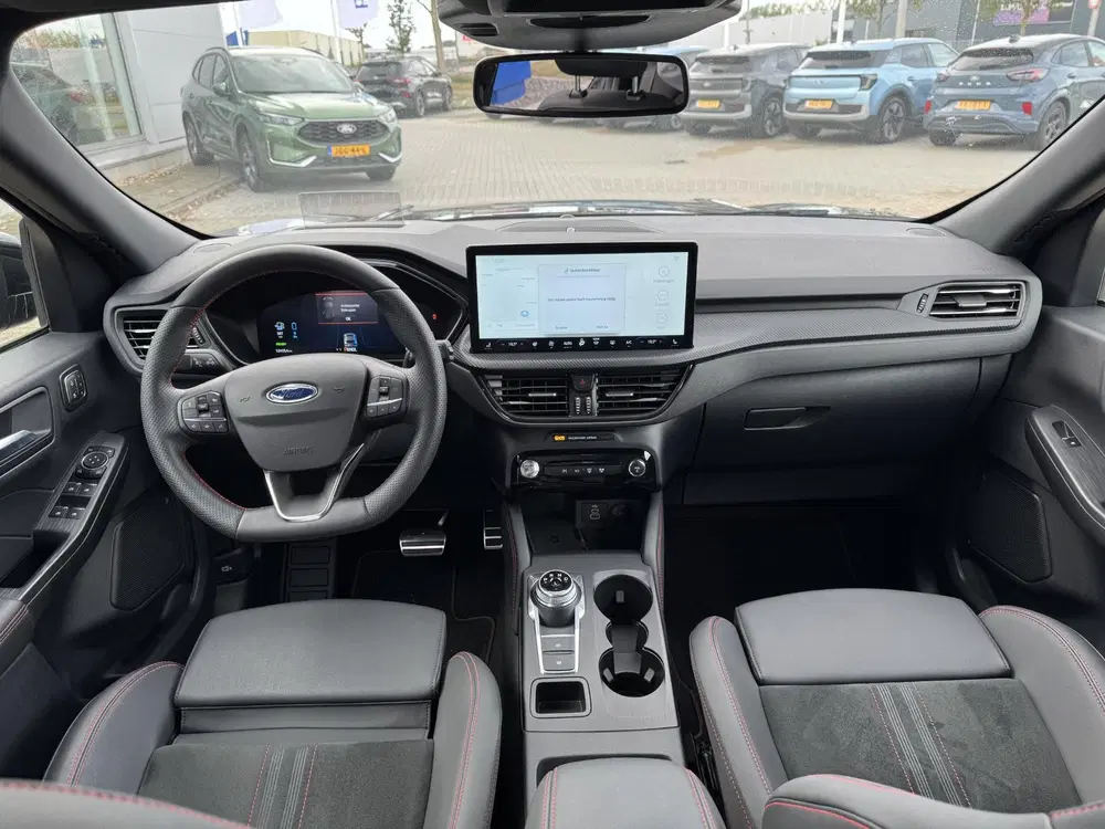 Ford Kuga 2.5 PHEV ST-Line X 243pk uit 2024, foto 11
