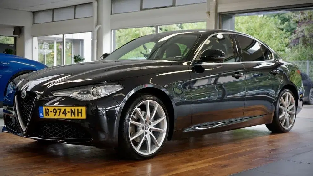 Alfa Romeo Giulia 2.0T TI uit 2020, foto 5