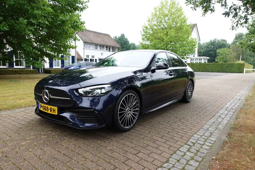 Mercedes-Benz C-Klasse 200 Launch Edition AMG Line uit 2022