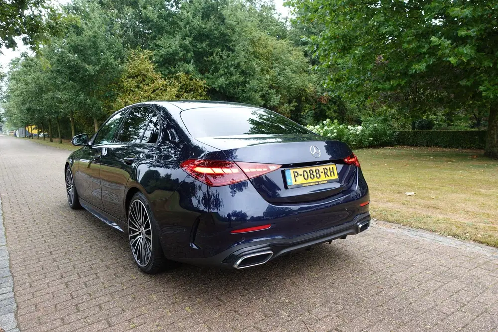 Mercedes-Benz C-Klasse 200 Launch Edition AMG Line uit 2022, foto 8