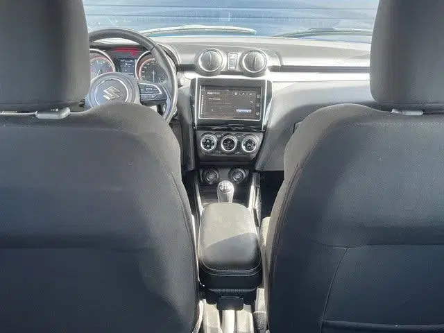 Suzuki Swift 1.2 Style Smart Hybrid uit 2024, foto 6