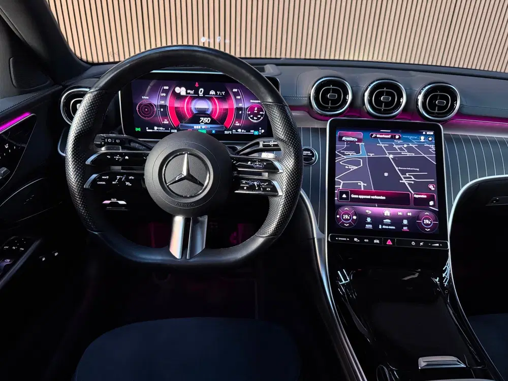 Mercedes-Benz C-Klasse 300 e AMG Line 313PK uit 2022, foto 10