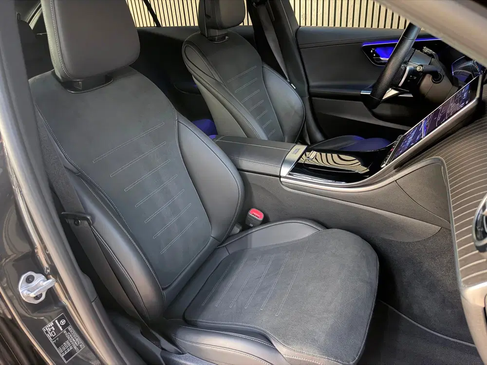Mercedes-Benz C-Klasse 300 e AMG Line 313PK uit 2022, foto 6