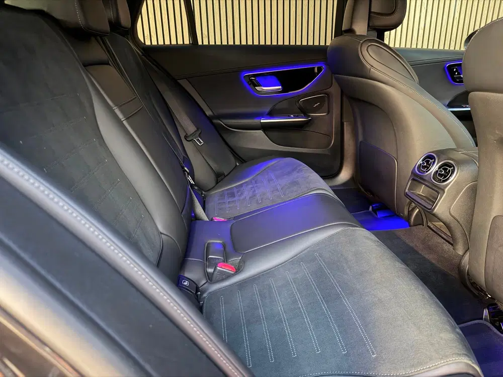 Mercedes-Benz C-Klasse 300 e AMG Line 313PK uit 2022, foto 8