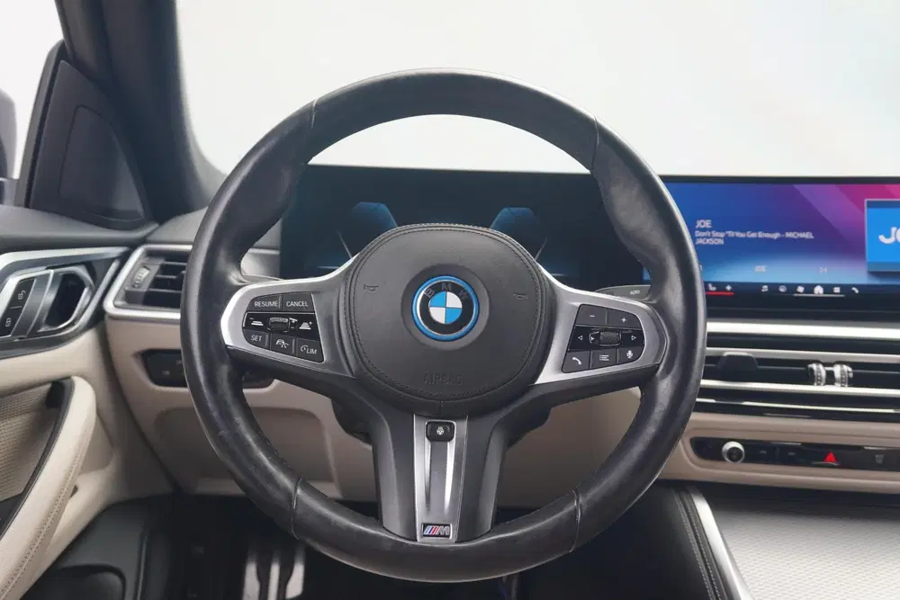 BMW i4 eDrive40 M Sport uit 2023, foto 10
