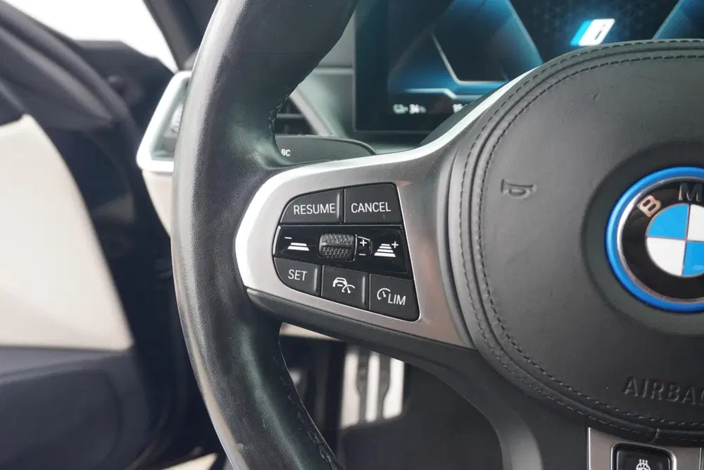 BMW i4 eDrive40 M Sport uit 2023, foto 11