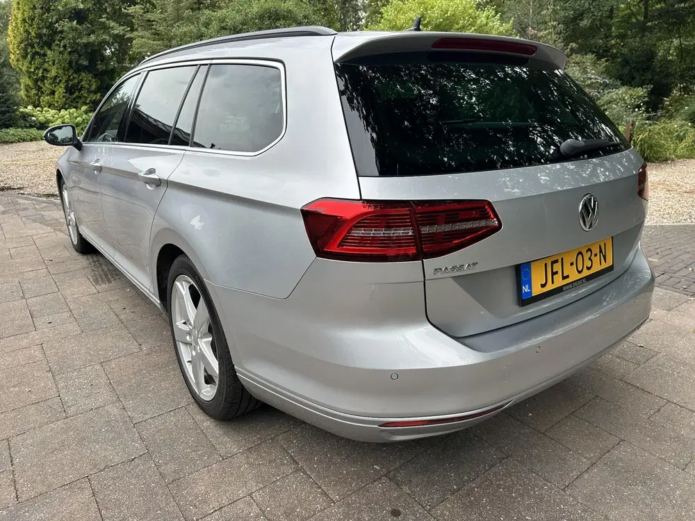 Volkswagen Passat 1.5 TSI Comfortline LED koplampen uit 2019, foto 3