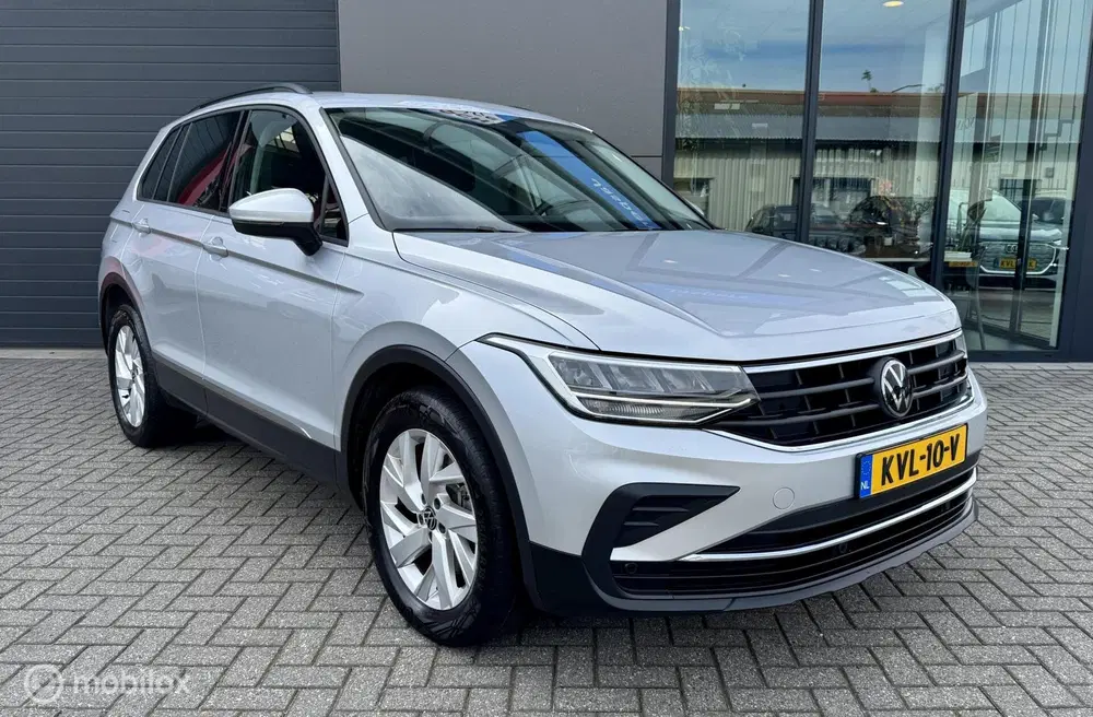 Volkswagen Tiguan 1.4 TSI eHybrid PANO uit 2024, foto 2