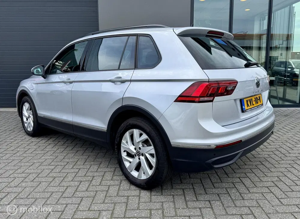 Volkswagen Tiguan 1.4 TSI eHybrid PANO uit 2024, foto 6