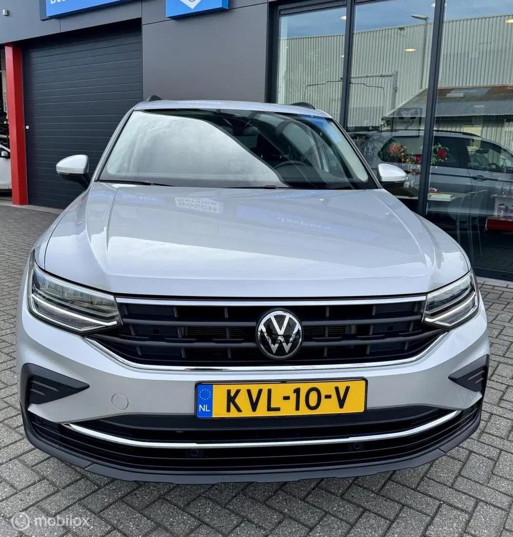 Volkswagen Tiguan 1.4 TSI eHybrid PANO uit 2024, foto 7