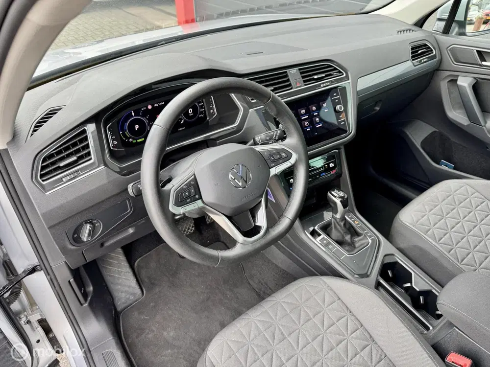 Volkswagen Tiguan 1.4 TSI eHybrid PANO uit 2024, foto 9