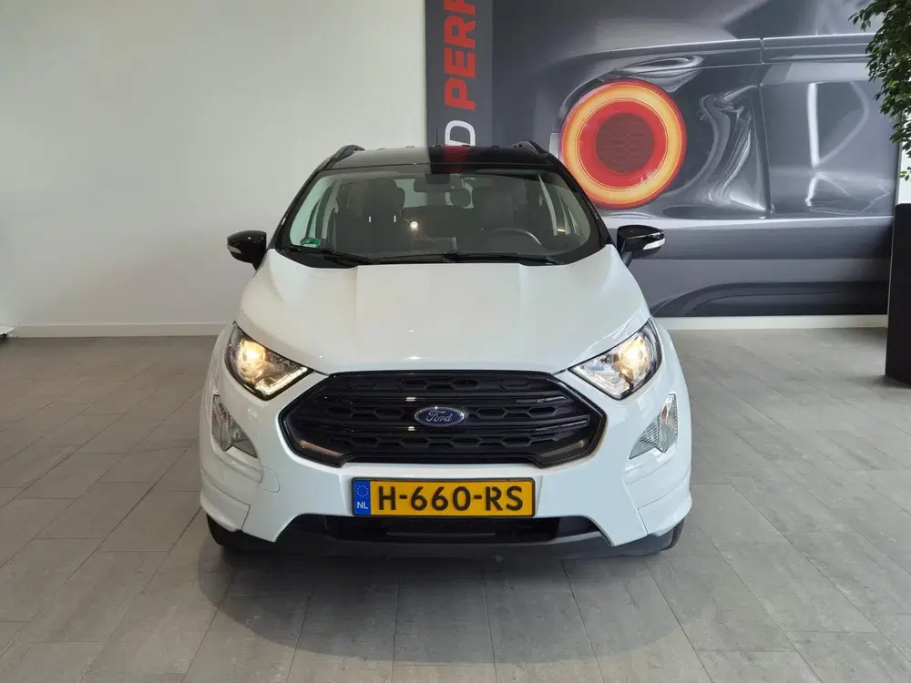 Ford EcoSport ST-Line uit 2019, foto 8