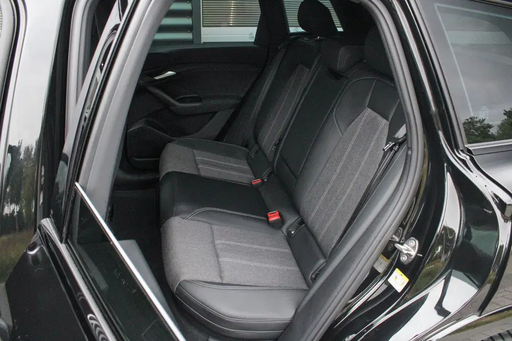 Audi Q6 e-tron Performance 306pk S-Line Edition 100 kWh uit 2024, foto 6