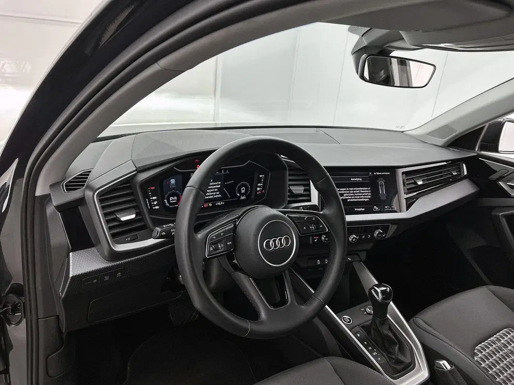 Audi A1 25 TFSI Advanced edition 95 PK uit 2022, foto 12