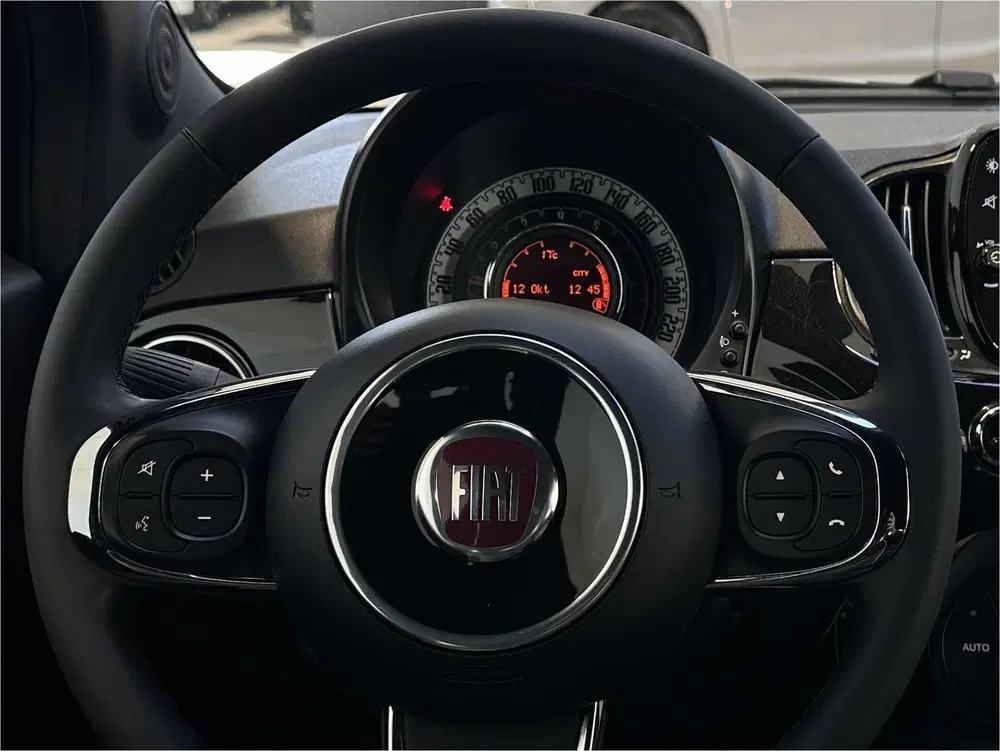 Fiat 500C 1.0 Hybrid Launch Edition Cabrio uit 2021, foto 8