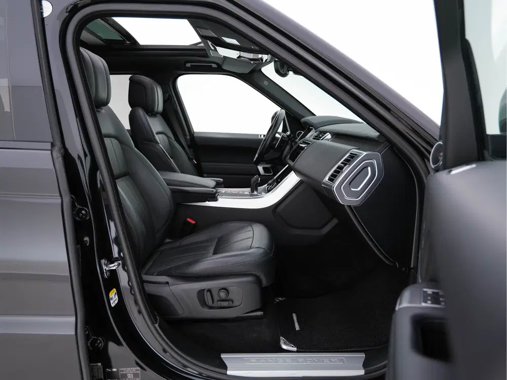 Land Rover Range Rover Sport P400e Limited-Edition Black-Lin uit 2021, foto 11