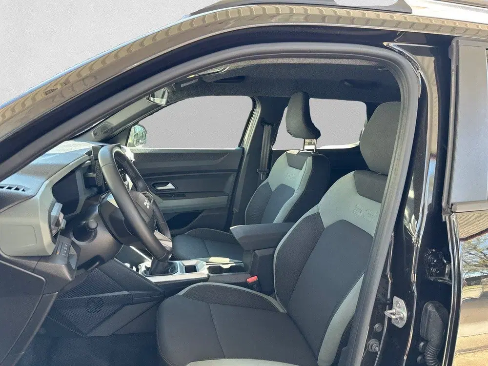 Dacia Duster 1.2 TCe 130 mild hybrid Extreme STOELVERWA uit 2025, foto 2