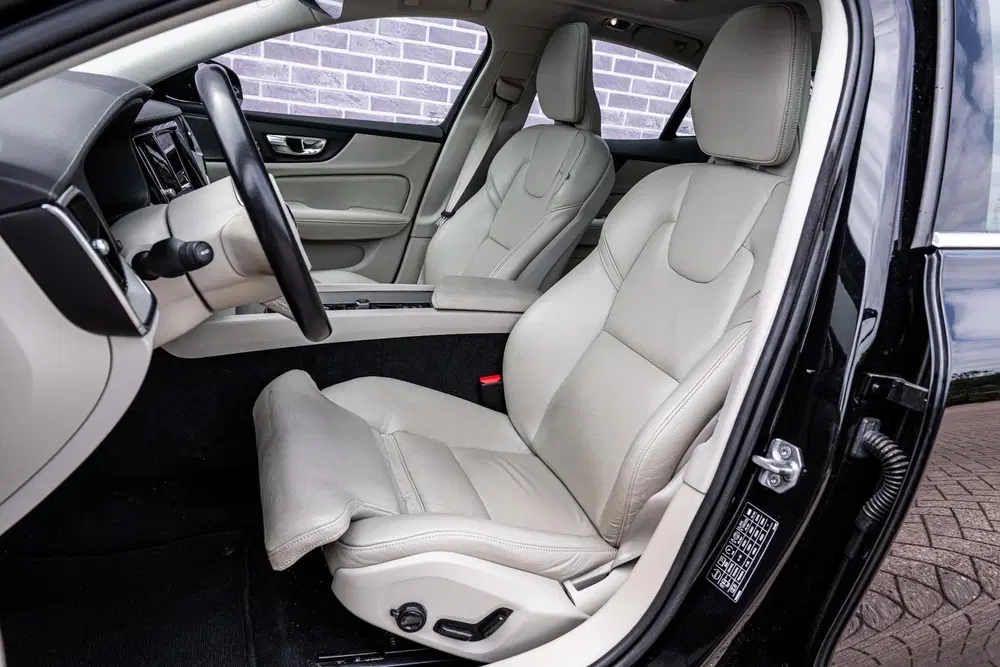 Volvo S60 2.0 B4 Plus Bright uit 2022, foto 6
