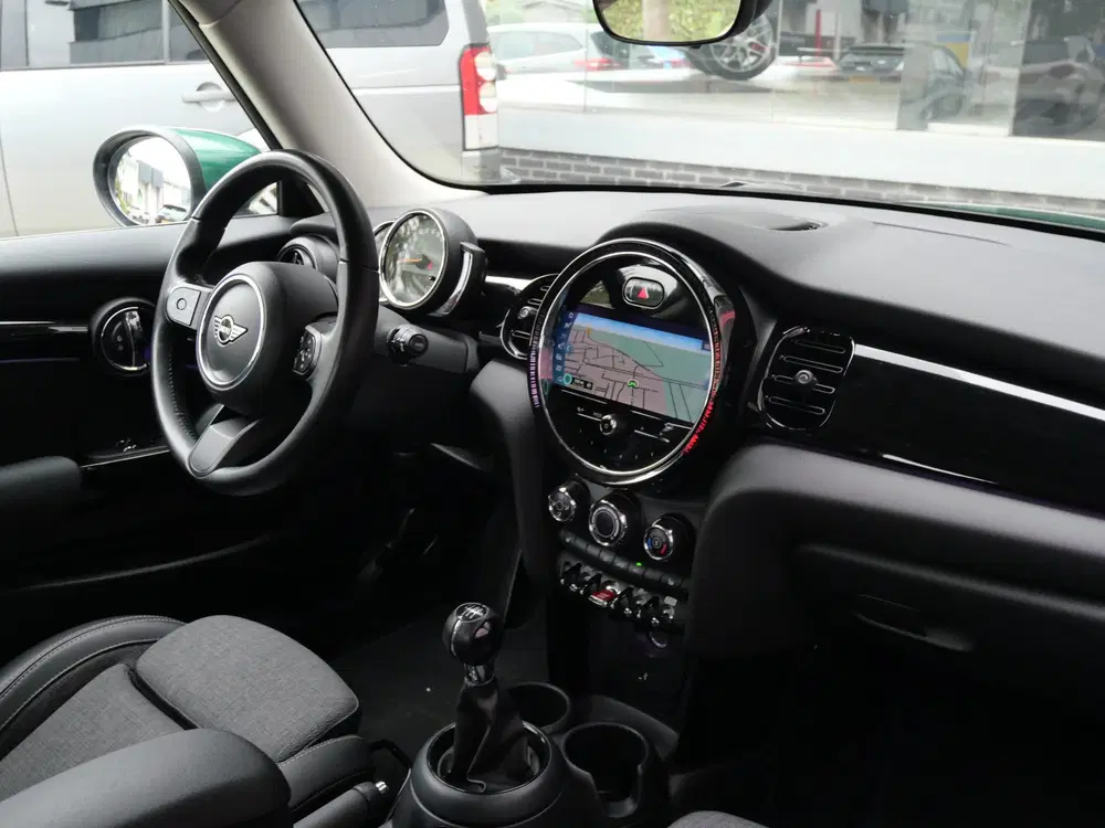 Mini One 1.5 CLASSIC uit 2022, foto 9