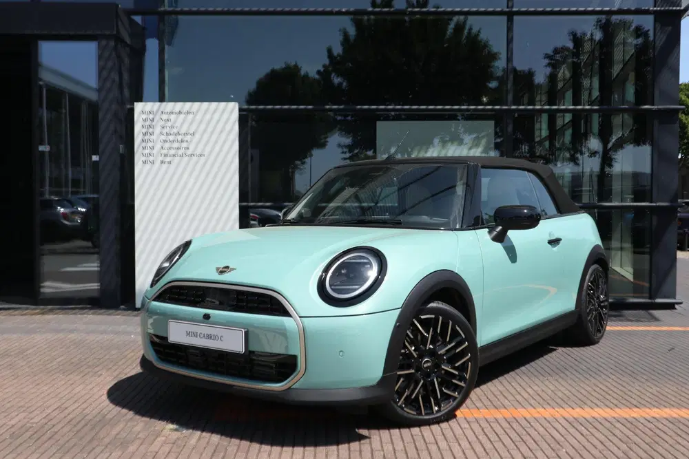 Mini Cabrio 1.5 Cooper C Favoured Trim uit 2026, foto 5