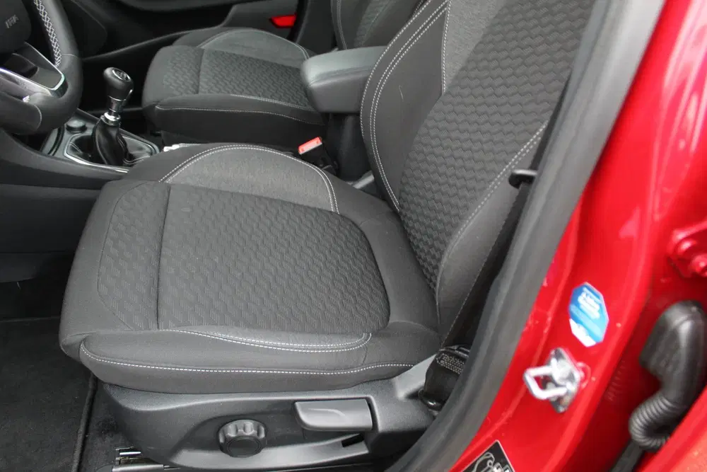 Ford Puma 1.0-125pk EcoBoost Mild-Hybrid Titanium. F uit 2023, foto 4