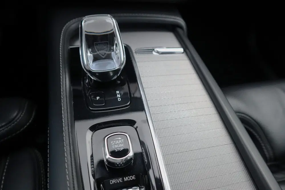 Volvo XC90 2.0 T8 Twin Engine AWD Inscription 6p Pano uit 2019, foto 15