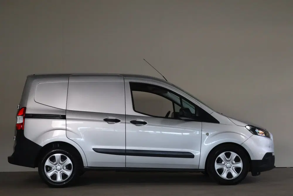 Ford Transit Courier 1.5 TDCI Trend Duratorq S&S NL-Auto Na uit 2020, foto 15