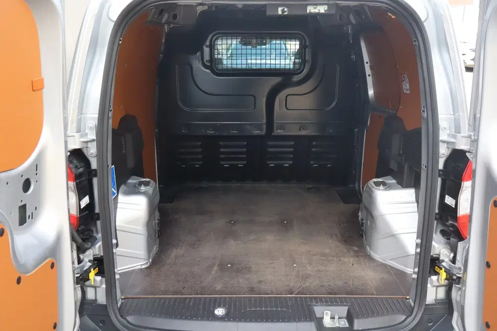 Ford Transit Courier 1.5 TDCI Trend Duratorq S&S NL-Auto Na uit 2020, foto 6