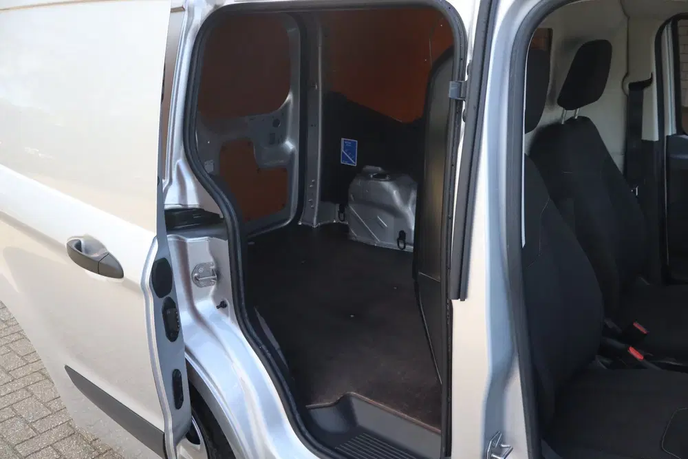 Ford Transit Courier 1.5 TDCI Trend Duratorq S&S NL-Auto Na uit 2020, foto 8