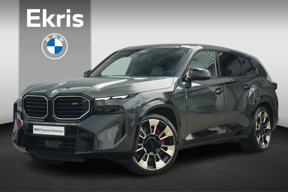 BMW XM 50e uit 2025