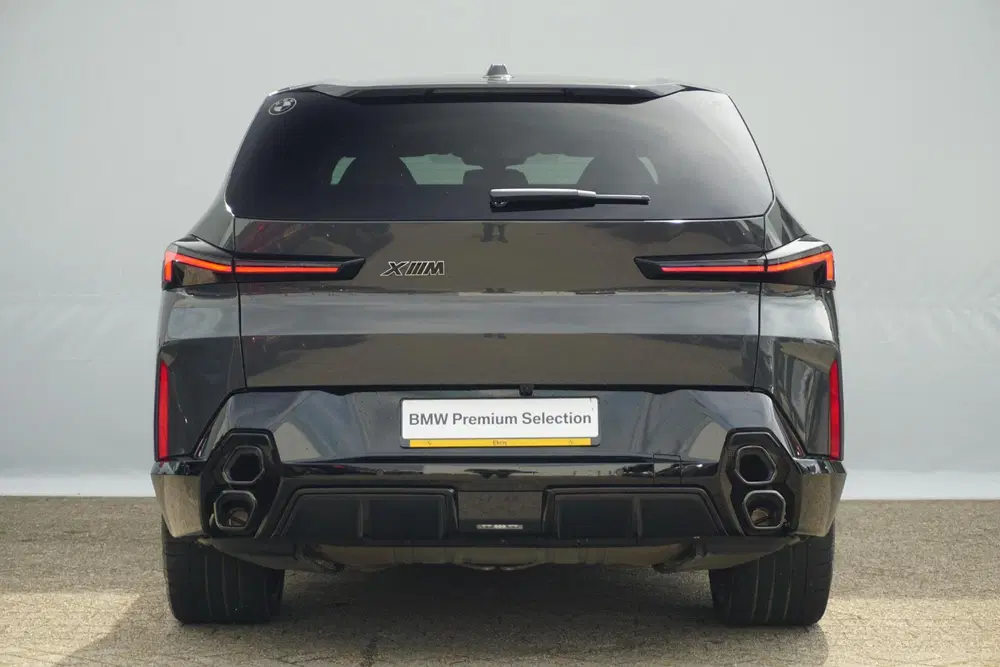 BMW XM 50e uit 2025, foto 4