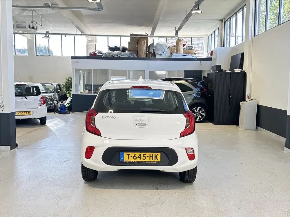 Kia Picanto 1.0 DPi DynamicLine uit 2023, foto 4