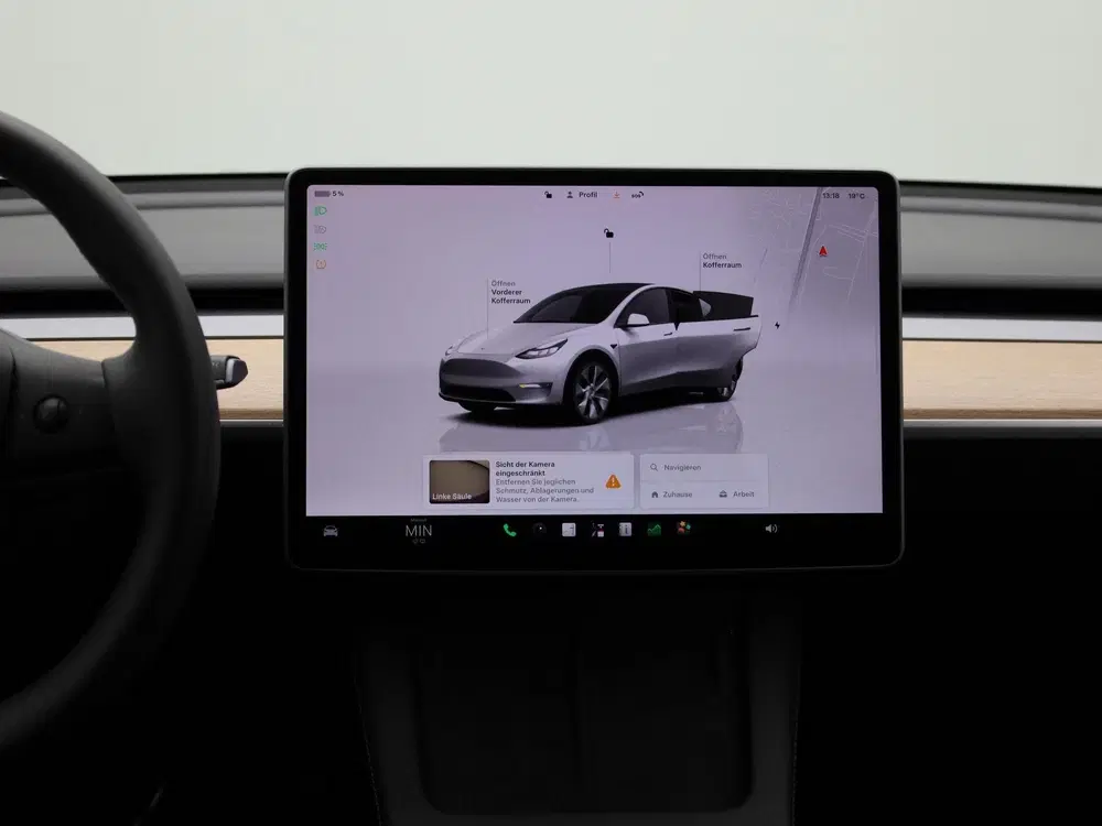 Tesla Model Y Long Range AWD 75 kWh uit 2023, foto 8