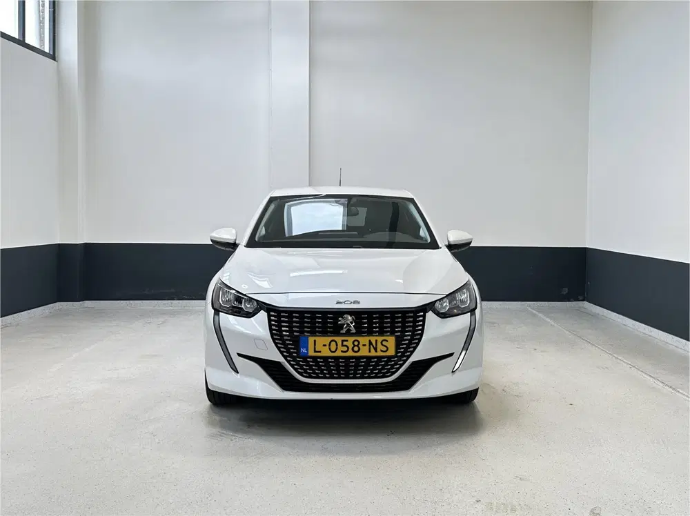 Peugeot 208 1.2 PureTech Allure Pack Automaat uit 2021, foto 3