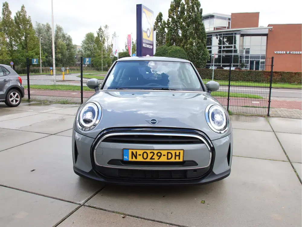 Mini One 1.5 One Essential Stoelvw uit 2021, foto 2