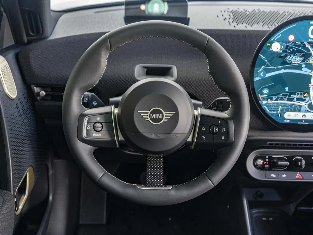 Mini Cooper Cooper E Favoured uit 2026, foto 9