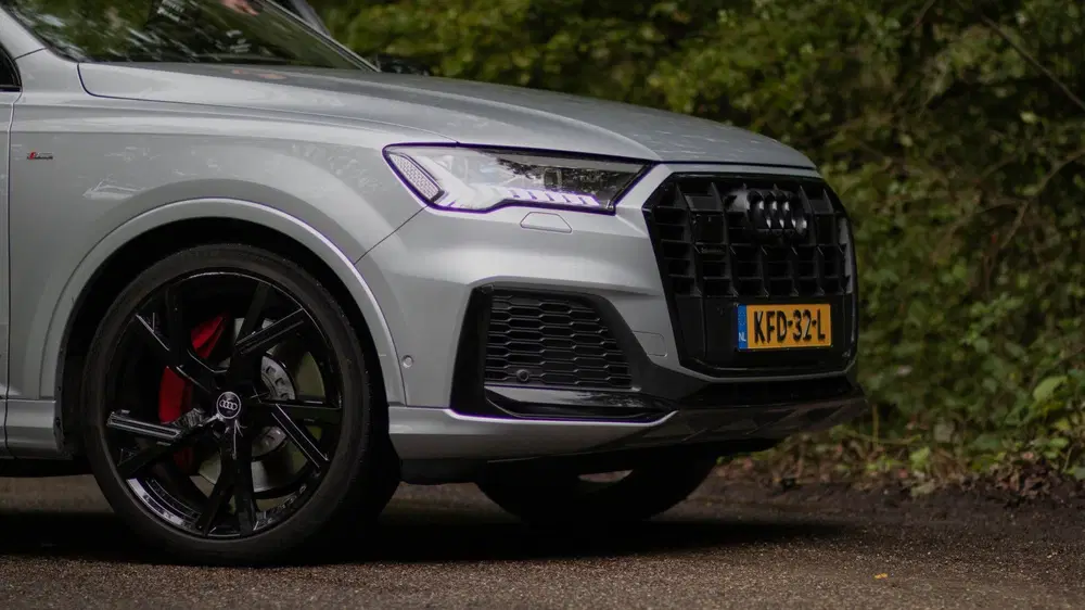 Audi Q7 60 TFSI e quattro Competition uit 2021, foto 3