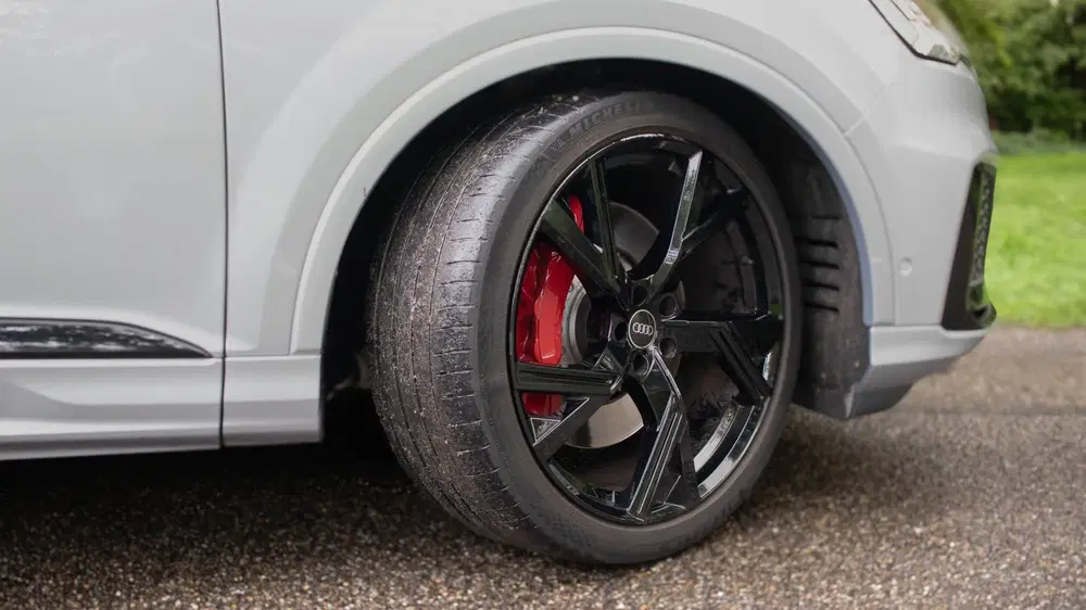 Audi Q7 60 TFSI e quattro Competition uit 2021, foto 6