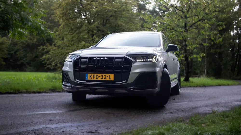 Audi Q7 60 TFSI e quattro Competition uit 2021, foto 7
