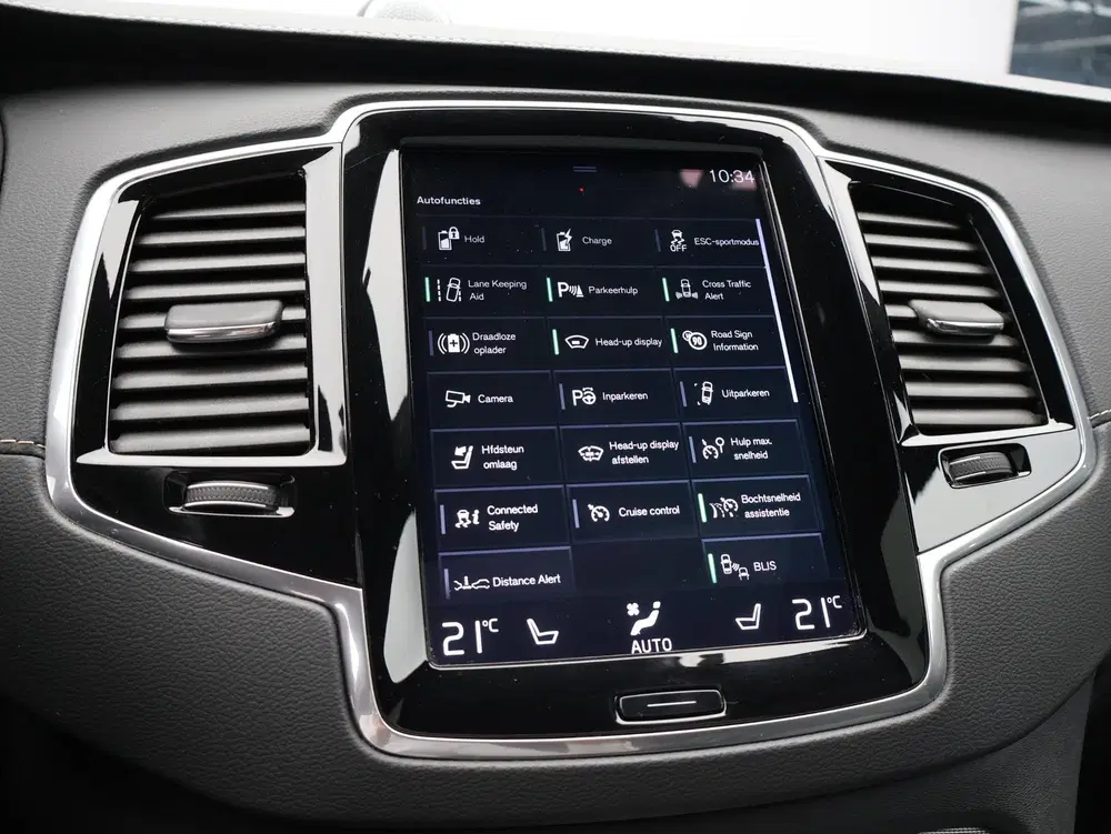 Volvo XC90 2.0 T8 Recharge AWD R-Design uit 2021, foto 13