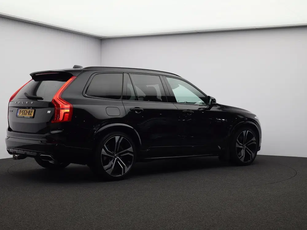 Volvo XC90 2.0 T8 Recharge AWD R-Design uit 2021, foto 2