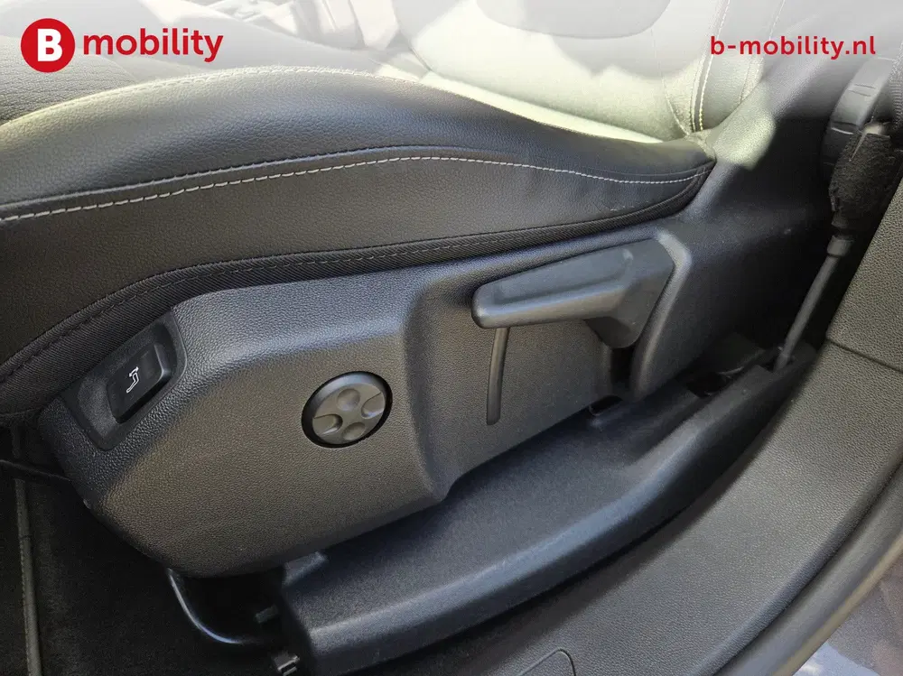 Opel Grandland 1.2 Turbo 130PK Innovation Trekhaak uit 2020, foto 12